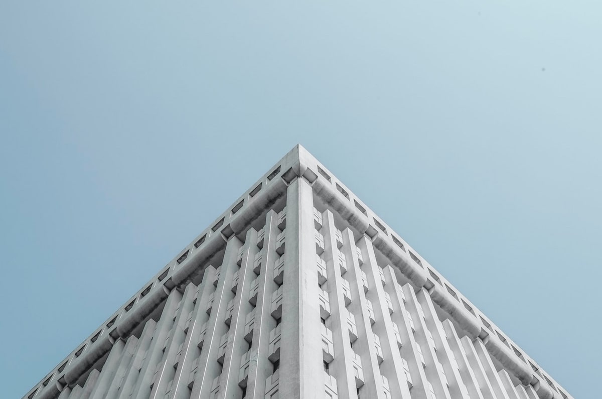 为什么“pixiv插画”话题顶上来了，背后的深层次故事